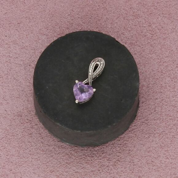 Sterling Jewelry - sterling silver morganite heart pendant